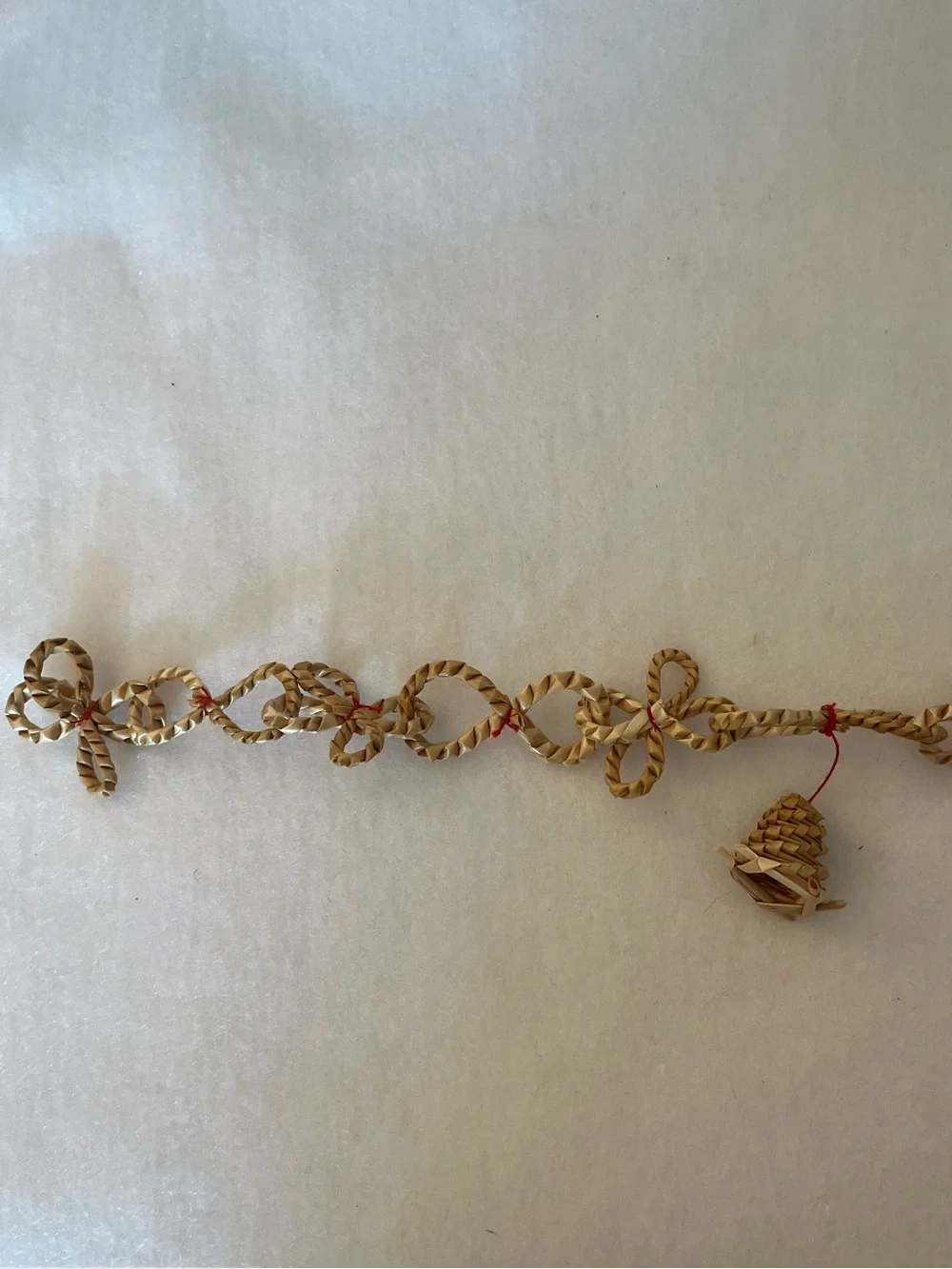 N/A straw tree